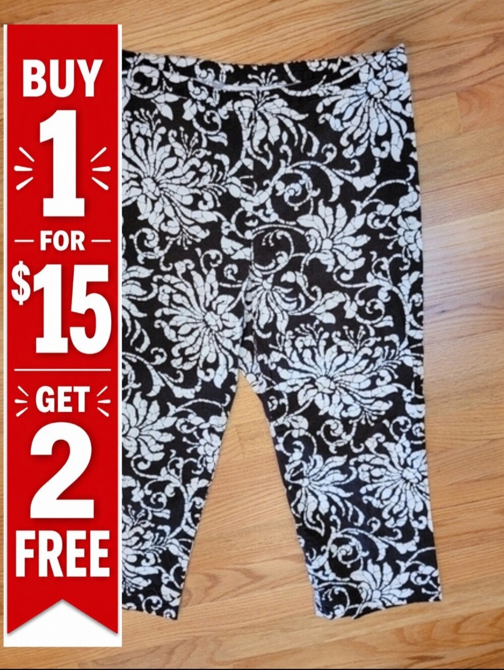 Chicos‎ Brown Cream Tropical Floral Capris Large/14